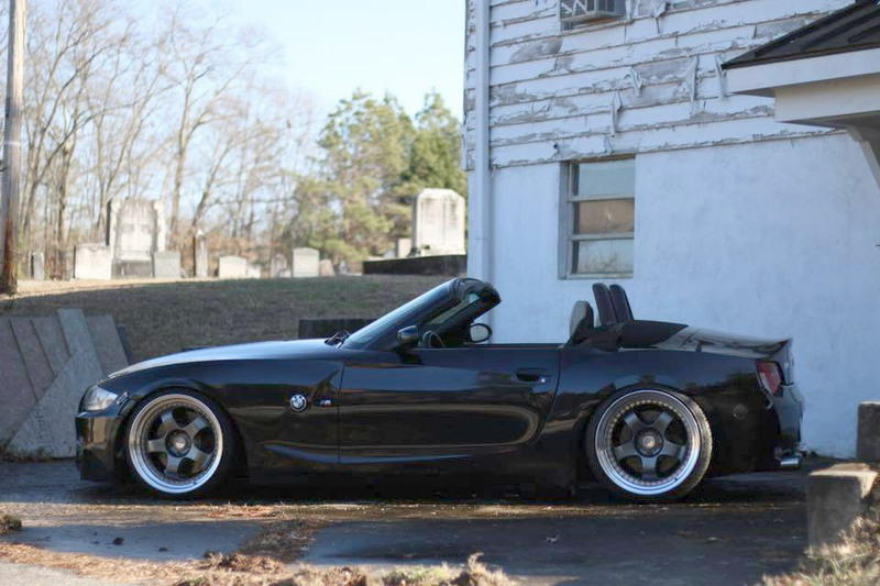 Illustration for article titled At $12,500, Could This 2006 BMW Z4 M Roadster Have You Saying Mmmmmm?